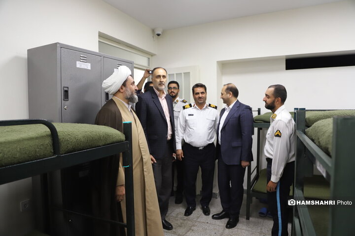 افتتاح