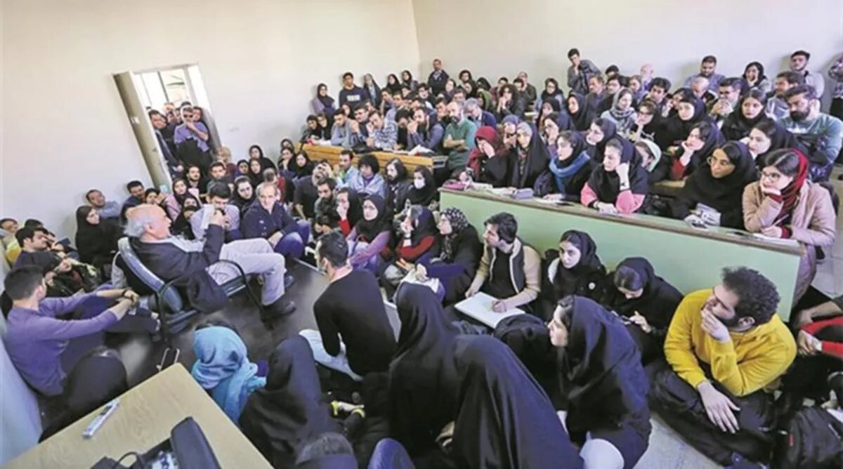 جهانگرد سرزمین پارسی | گزارش تصویری از استاد محمدرضا شفیعی کدکنی به مناسبت زادروزش