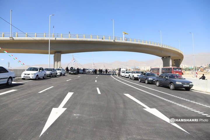 افتتاح