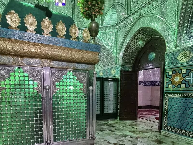 گردشگری معنوی در بناهای مذهبی