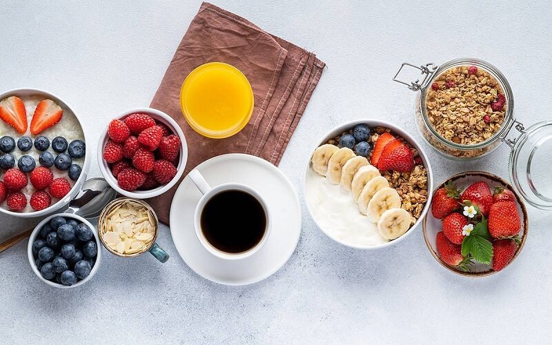 ۴ ویژگی برای یک صبحانه سالم صبحانه سالم