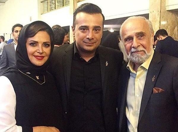 سورنا صحت به «استخر» پدر پیوست