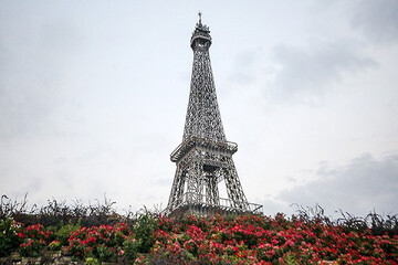 پارک مینی ورلد در ملایر + عکس