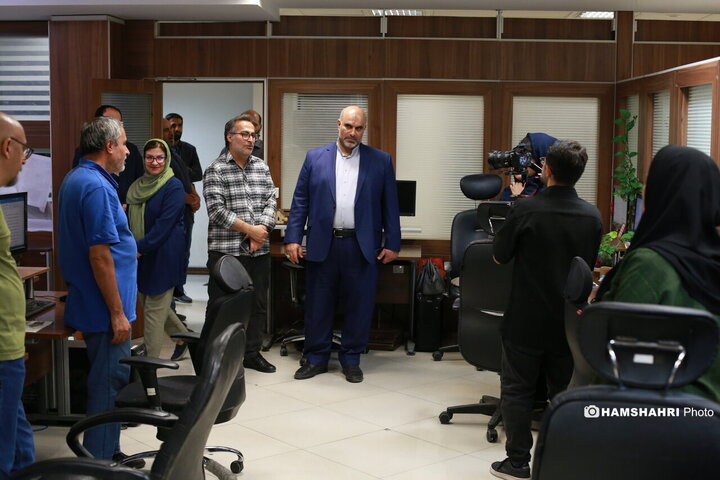 بازدید معاون شهردار تهران از همشهری