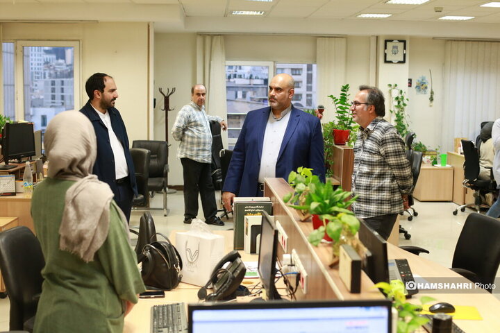 بازدید معاون شهردار تهران از همشهری