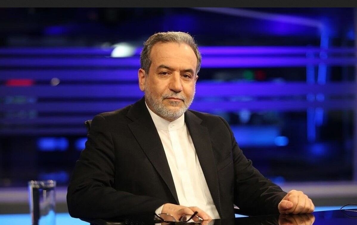 انتقال پیام نتانیاهو به ایران؛ چرا پوتین آن را علنی کرد؟| امکان فریبکاری هست | واکنش به درگیری ها در همسایگی ایران | آماده گفتوگو با آمریکا هستیم عراقچی