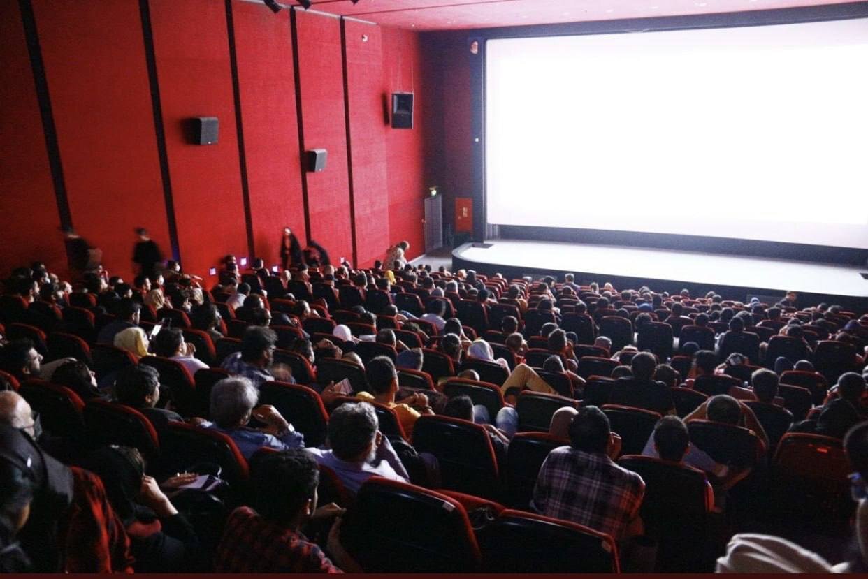 صدرنشینهای بازار آنلاین فروش بلیت سینما و تئاتر کداماند؟ سالن سینما