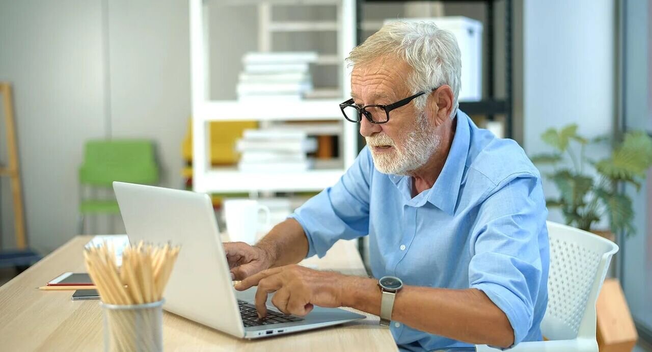 ۸ عادت ساده برای قوی ماندن حافظه تا پس از ۷۰ سالگی حافظه سالمندان