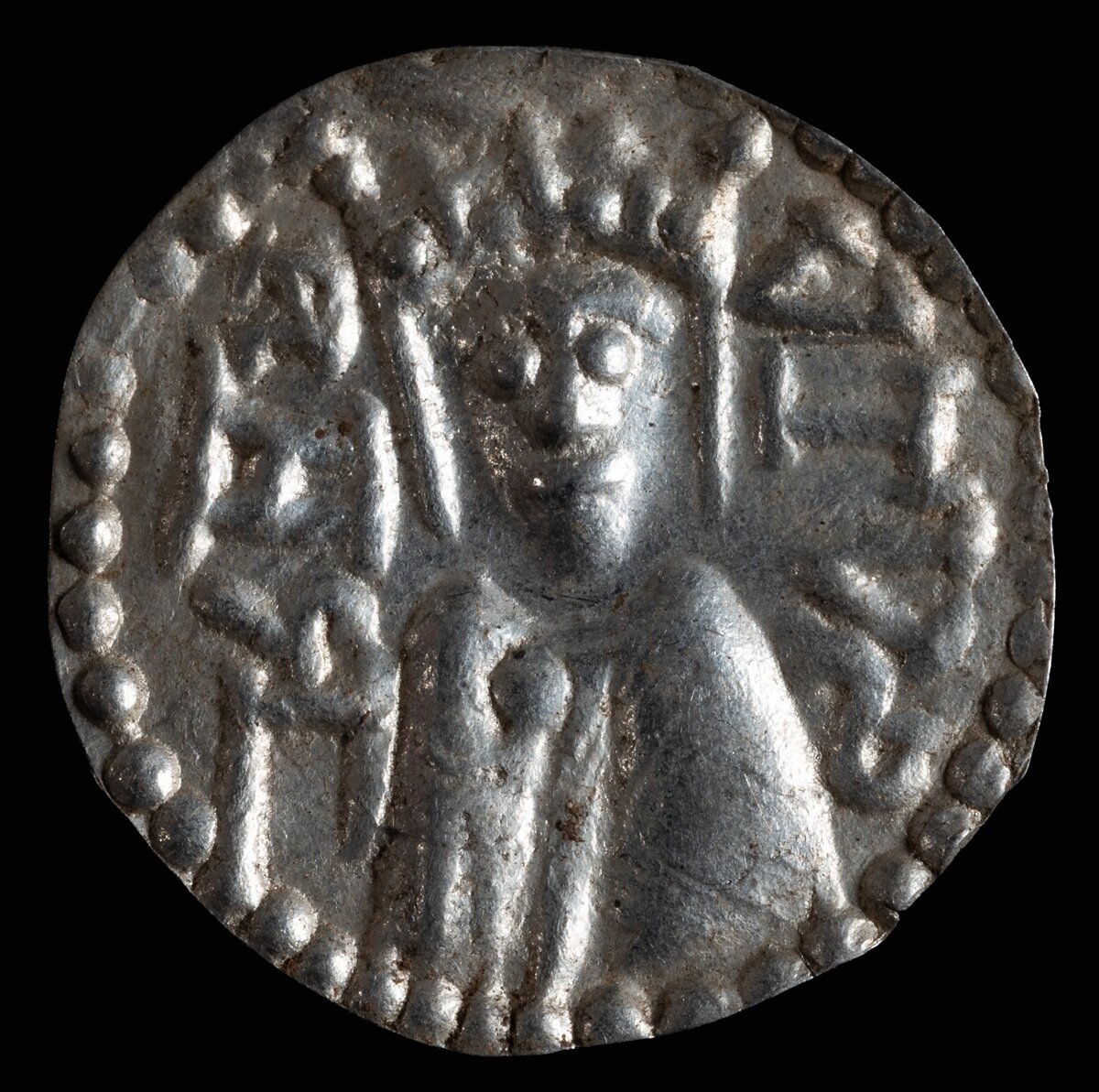 این مرد به جای «کرم» گنج پیدا کرد + عکس