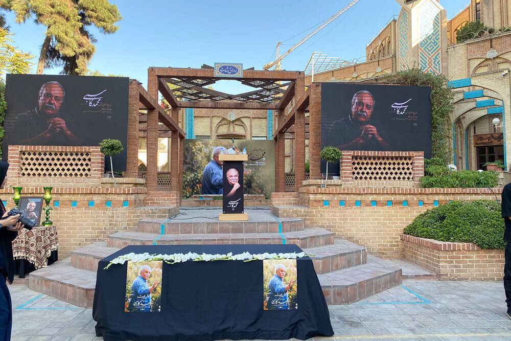 «هزار شب گذشت تا پلک ببندم و به صبح برسانم، تا کلید بچرخانی...» | حرف های احساسی دختر محمد کاسبی