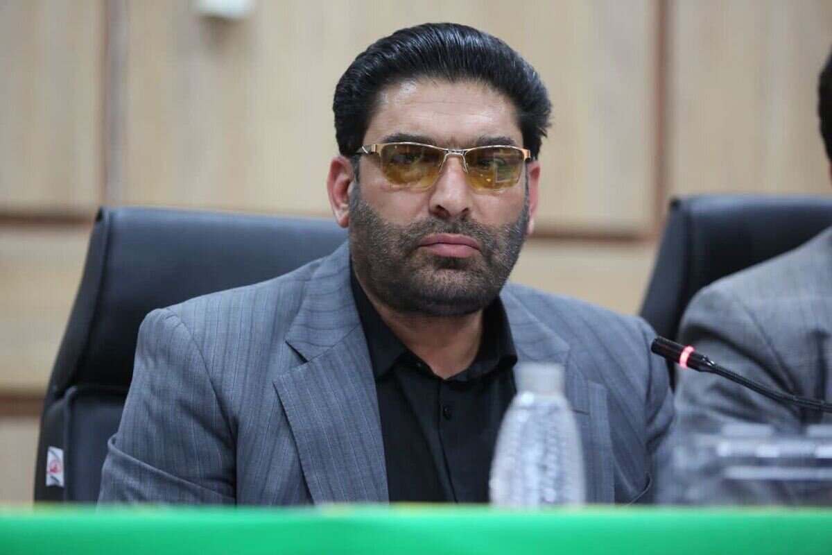 آذری