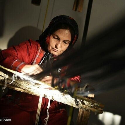 صادرات چادرشب از خراسان شمالی به کانادا | این روستا به دهکده نساجی تبدیل شد