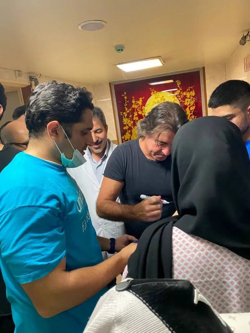 ساپینتو بر بالین کودکان سرطانی | تصاویر