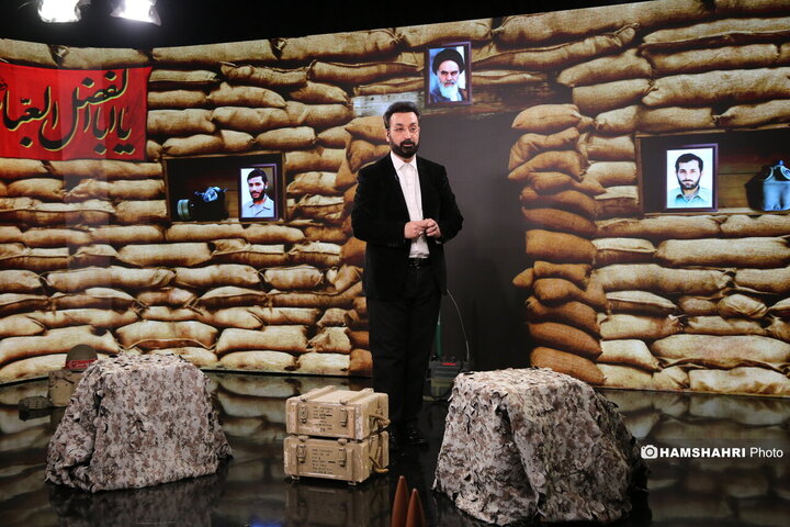 برنامه تلویزیونی راوی