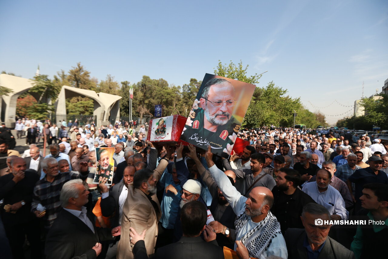 نماز جمعه تهران به امامت حجتالاسلام ابوترابیفرد