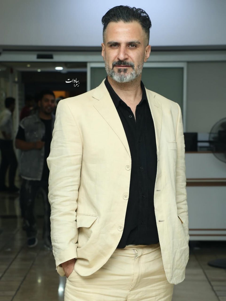 استایل خاص بهزاد خلج، رضا عطاران و عباس جمشیدی فر در اکران مردمی یک سریال | تصاویر