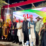 هنرنمایی بلوچ ها در یک جشنواره | استقبال مخاطبان از رقص دوچاپی بلوچی