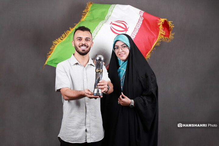 گفتگوی تماشاگر با مرد سال آسیا