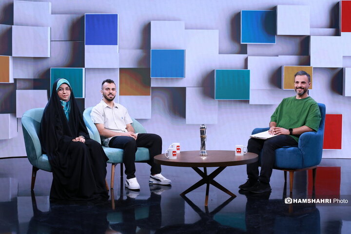 گفتگوی تماشاگر با مرد سال آسیا
