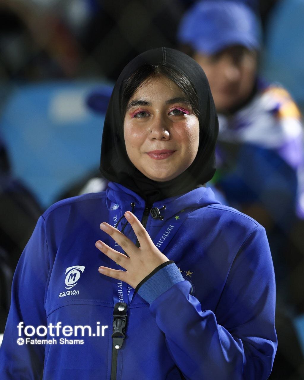 تصاویری از هواداران زن استقلال در روز پیروزی مقابل مس رفسنجان | تصاویر
