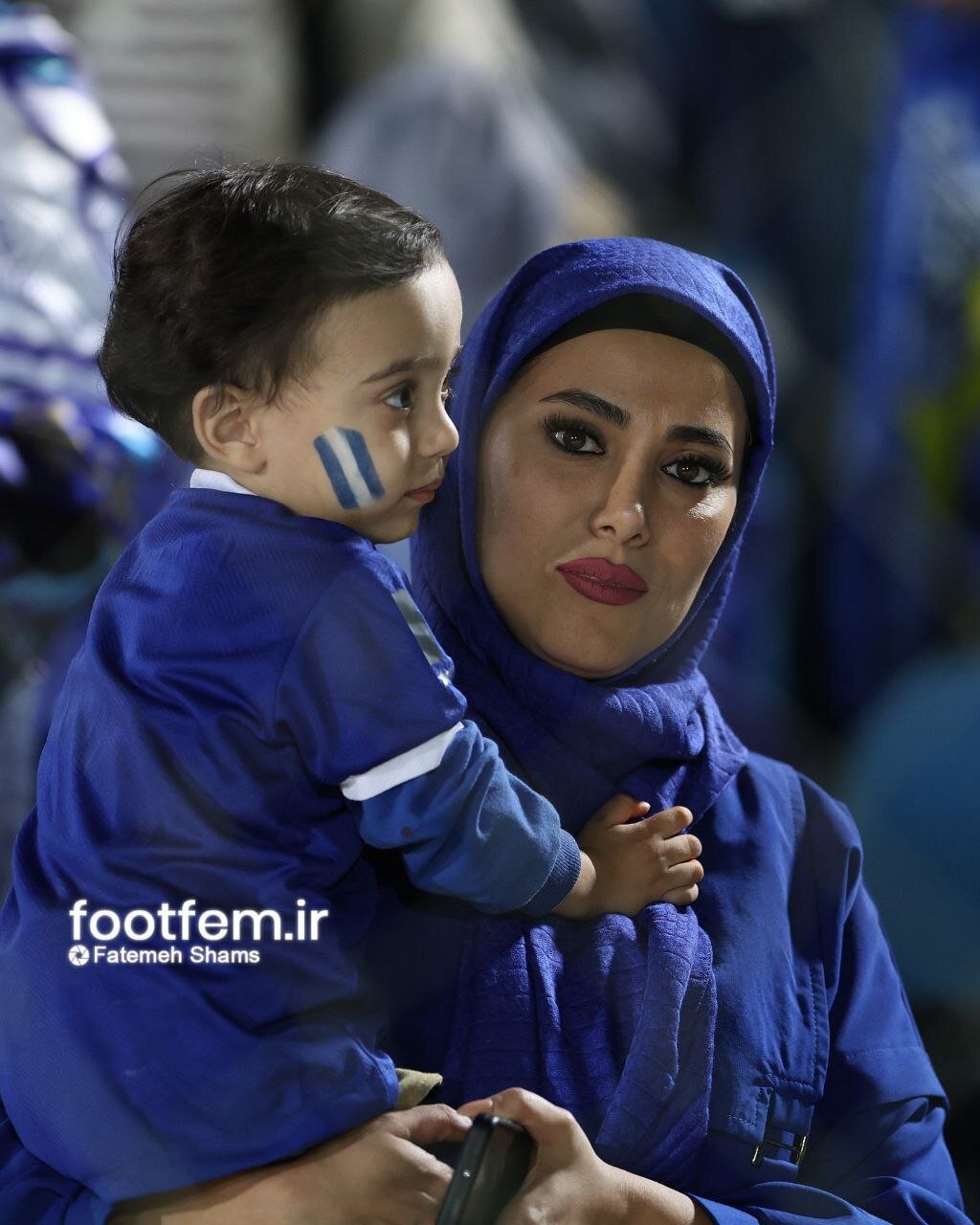 تصاویری از هواداران زن استقلال در روز پیروزی مقابل مس رفسنجان | تصاویر