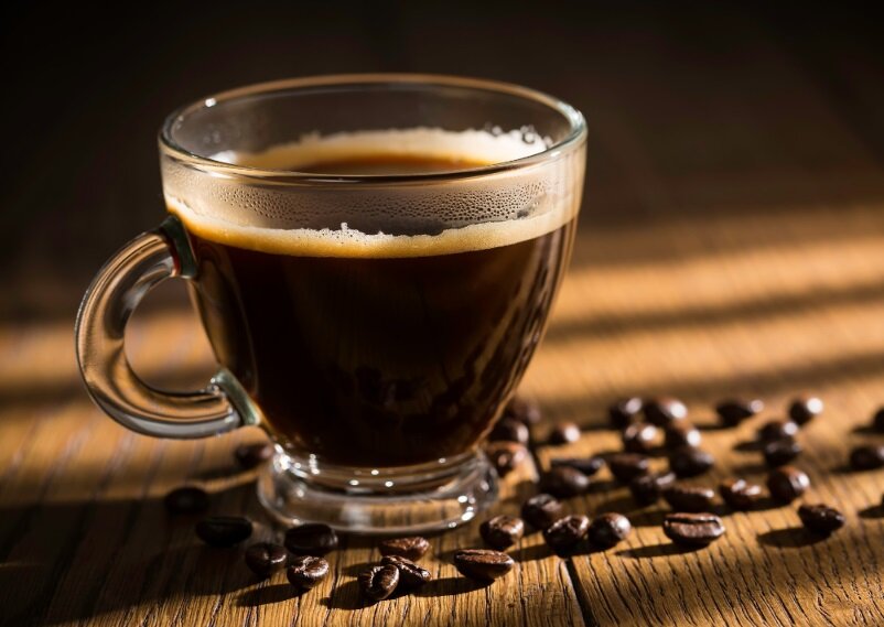 قهوه چه ساعتی ما را شاد میکند؟