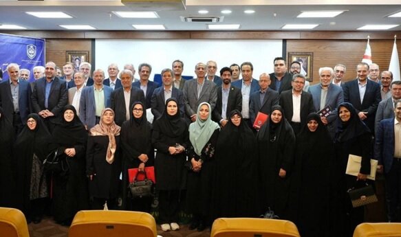 افتتاح نخستین کنسرسیوم توانمندسازی فناورانه مدیران و معلمان مدارس غیردولتی کنسرسیوم توانمندسازی