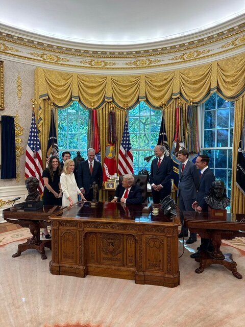 ترامپ بالاخره یک جایزه گرفت؛ معمار صلح! | تصاویر