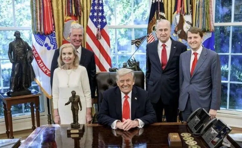 ترامپ بالاخره یک جایزه گرفت؛ معمار صلح! | تصاویر