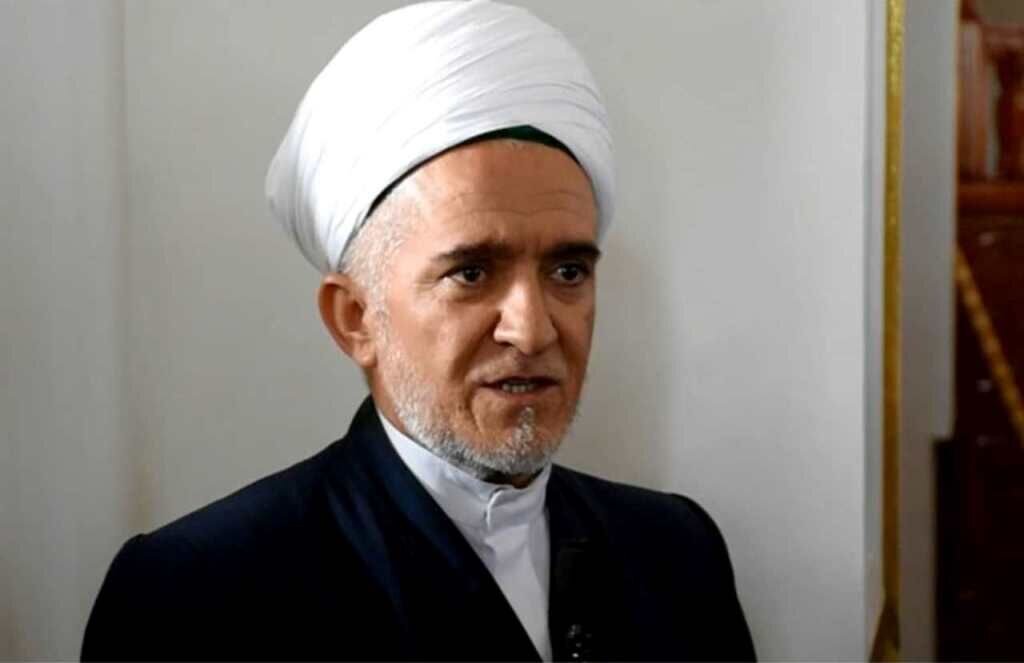 هشدار یک شخصیت مذهبی درباره بوتاکس و تاتو | پدر و مادر قلم و کاغذ نداشتند که بکشند؛ حالا اخلاق خود را بهتر کن | انتقادات مفتی تاجیکستان سعیدمکرام عبدالقدیرزاده، مفتی تاجیکستان