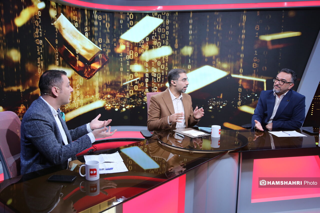 میزگرد با موضوع ضوابط و مقررات فعالیت پلتفرمهای طلا در تلویزیون همشهری میزگرد با موضوع ضوابط و مقررات فعالیت پلتفرمهای طلا در تلویزیون همشهری