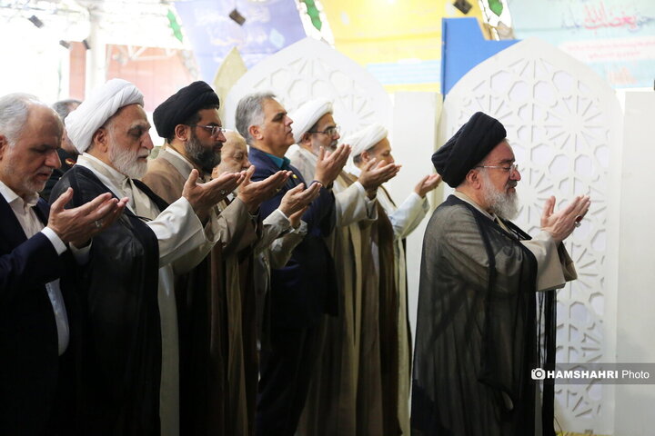 نماز جمعه تهران به امامت آیت الله خاتمی