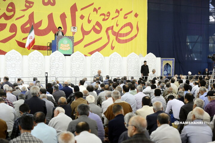 نماز جمعه تهران به امامت آیت الله خاتمی
