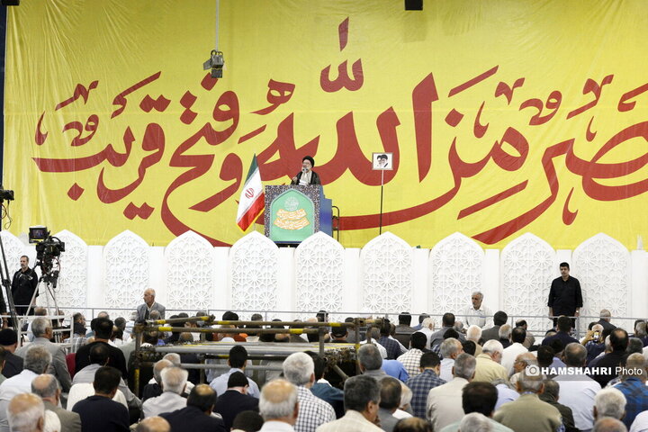 نماز جمعه تهران به امامت آیت الله خاتمی
