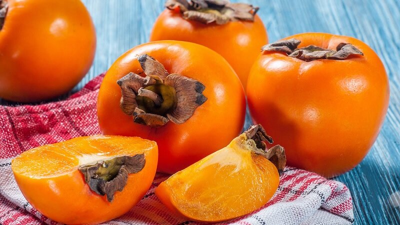 خرمالو و این ۹ میوه پائیزی برای سلامت معجزه می‌کنند