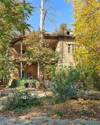 خانه‌ای که در زمان جا ماند