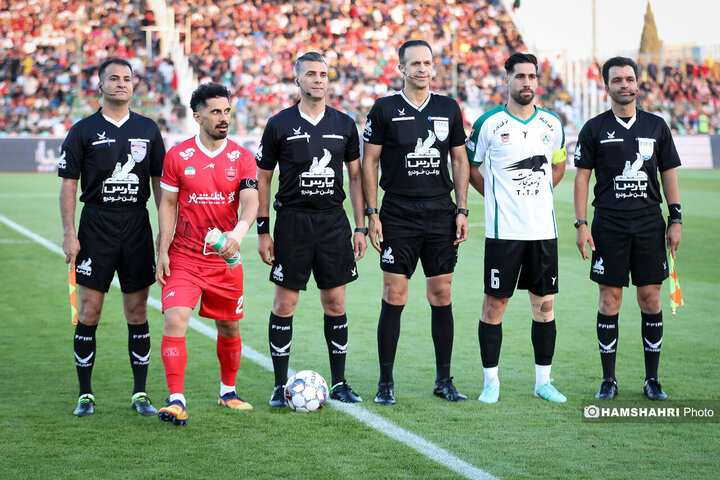 برد ۲ بر صفر پرسپولیس مقابل ذوبآهن