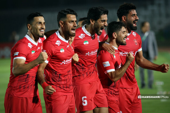 برد ۲ بر صفر پرسپولیس مقابل ذوبآهن