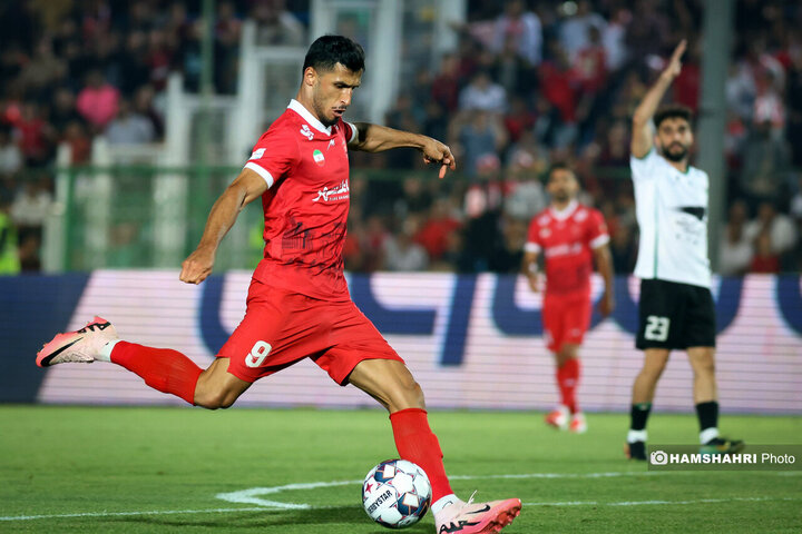 برد ۲ بر صفر پرسپولیس مقابل ذوبآهن