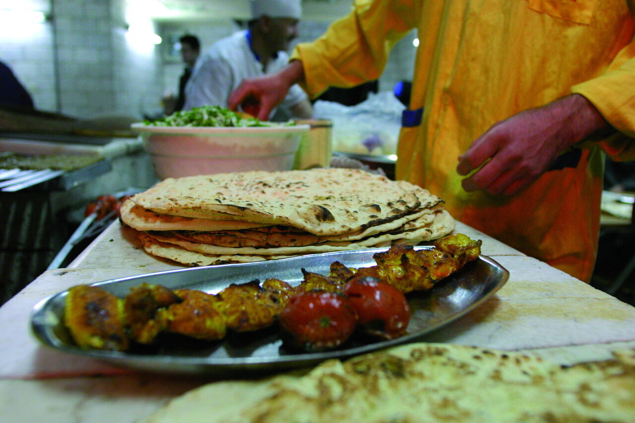 گردش در گذر غذاهای پایتخت