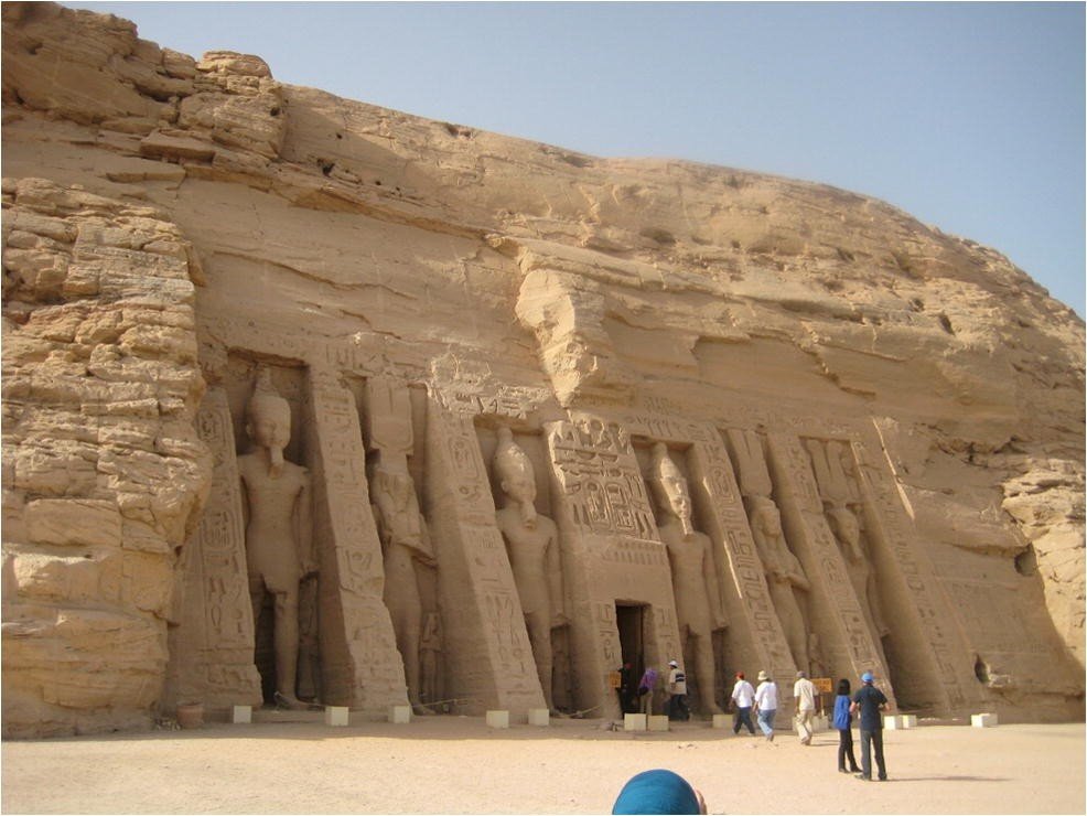 اسرار  ۴۰۰۰ساله جزیرهای مقدس در  مصر | بازنویسی خاستگاه یکی از شگفتانگیزترین معابد جهان اسرار  ۴۰۰۰ساله جزیرهای مقدس در  مصر؛