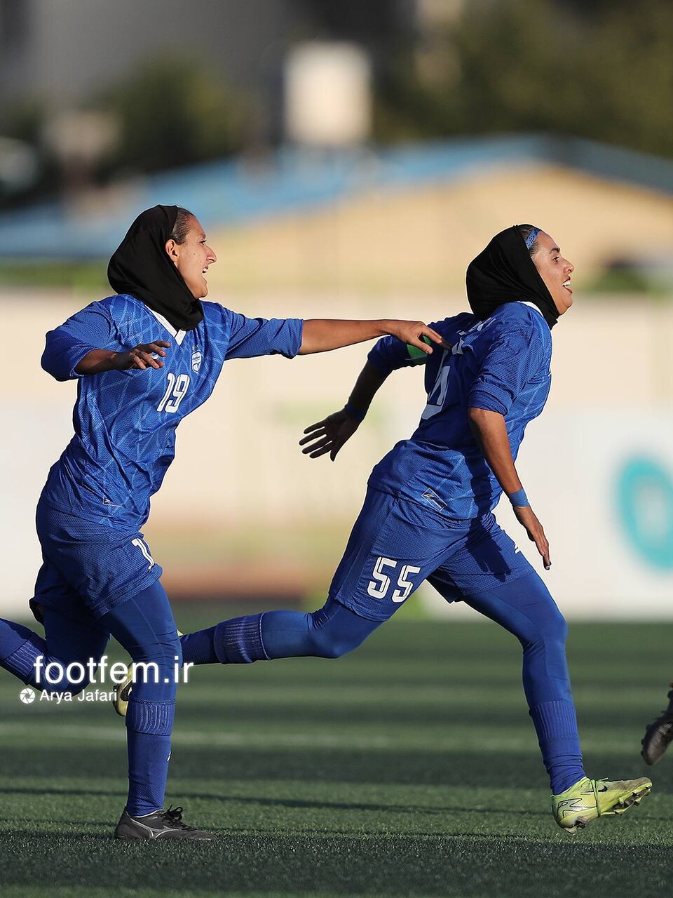 شادی بانوان آبی‌پوش بعد از به ثمر رساندن اولین گل جنجال آفرین شد | تصاویر