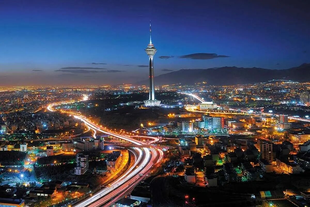تهرانی ها برای گشت و گذار شبانه کجا می روند؟ تهران
