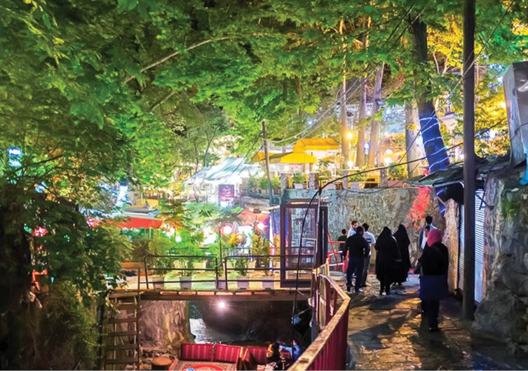 تهرانی ها برای گشت و گذار شبانه کجا می روند؟