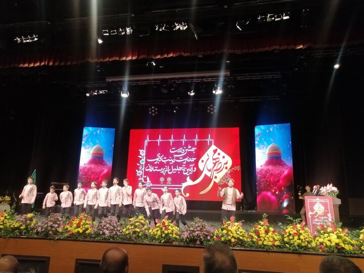 تجلیل شهردار.پرستاران.جنگ. فرهنگسرا