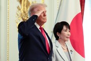 ذوق‌زدگی خانم نخست‌وزیر و گرفتن بازوی ترامپ! | تصاویر کاخ سفید از سفر ترامپ به ژاپن