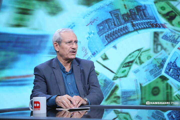 گفتگو در مورد قراردادهاي عجيب لیگ فوتبال