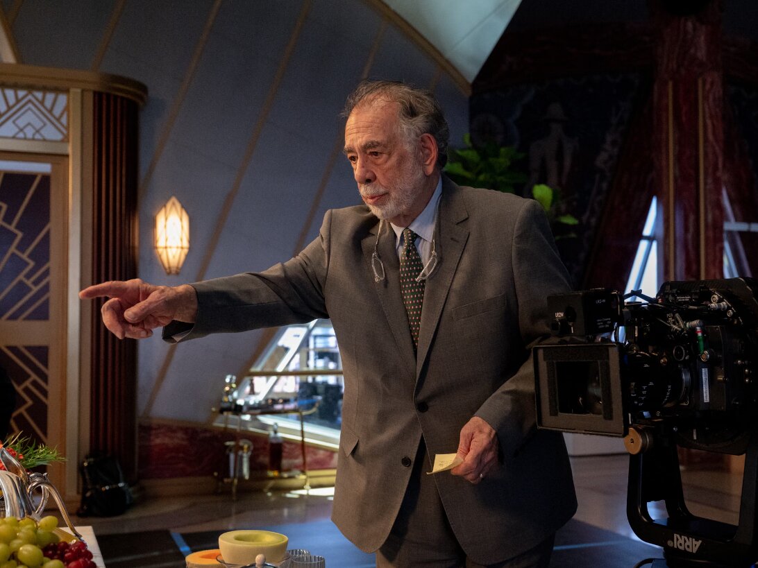 کارگردان «پدرخوانده» ساعت عجیبی را که طراحی کرده میفروشد كاپولا