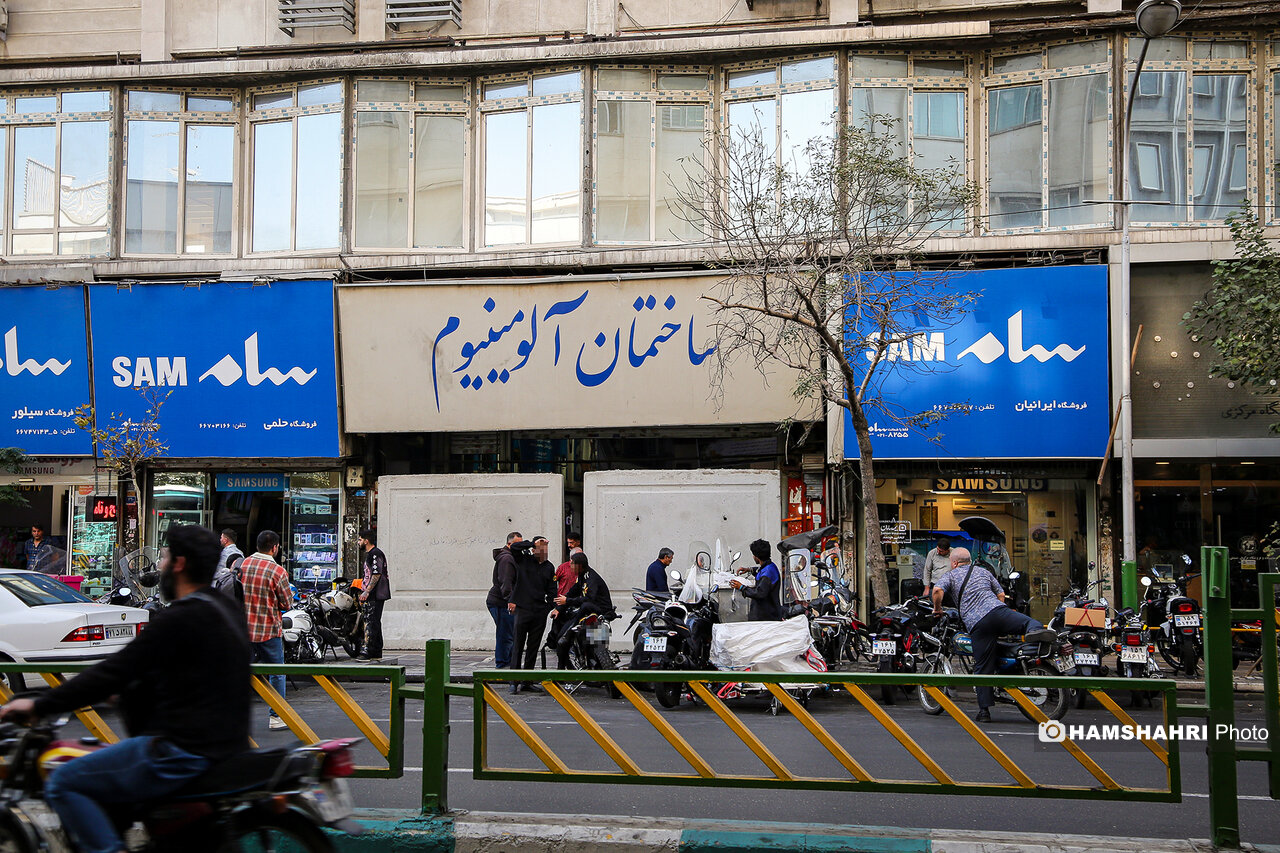 بازگشایی موقت پاساژ آلومینیوم و شانزلیزه| مهلت 72 ساعته تردد برای کسبه پاساژهای شانزلیزه و آلومینیوم پلمب شدند