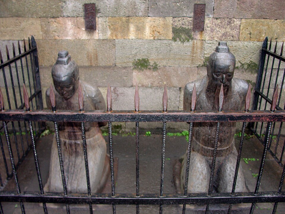 مجسمه‌هایی منفور در چین